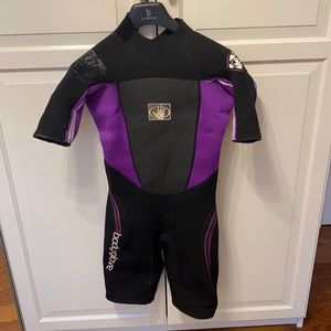 Women’s Body glove wet suit